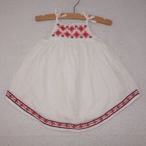 Old Navy Lightweight White Sleeveless Smocked Tunic Shirt Boho 12-18 months